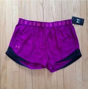 Under Armour Women's Vibrant Purple Athletic Shorts. Size Medium